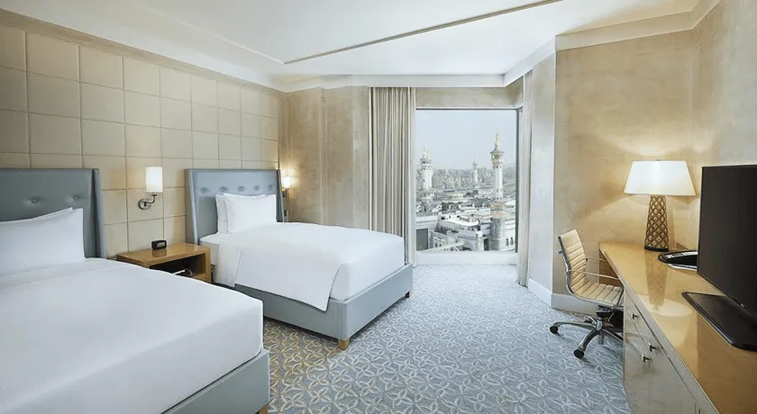 Luxury Easter Umrah Package